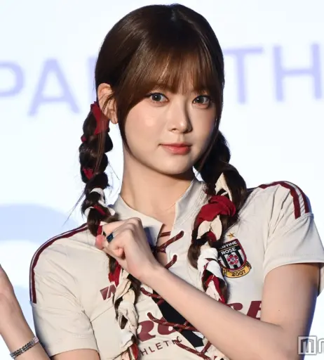 Image 10027465 from Hong Eunchae 홍은채 | LESSERAFIM