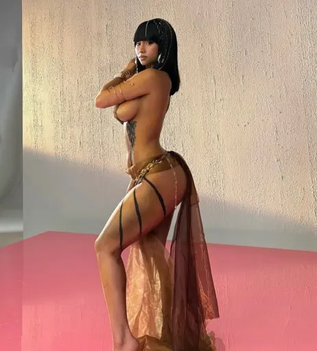 Image 10027624 from Paloma Mami