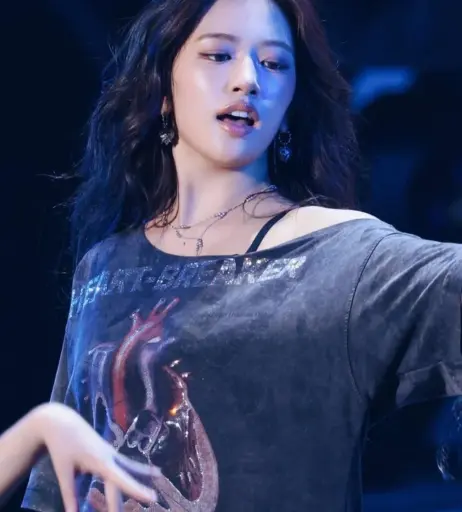 Image 10027320 from An Yujin 안유진 | (An) IVE