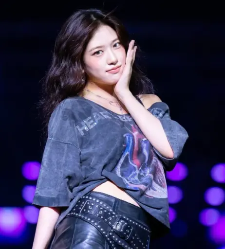 Image 10027333 from An Yujin 안유진 | (An) IVE