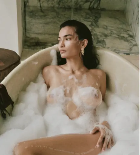 Image 10026963 from Kelly Gale / kellybellyboom