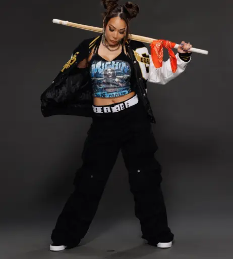 Image 10026575 from Mia Yim