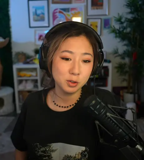 Image 10021487 from Fuslie (Leslie)