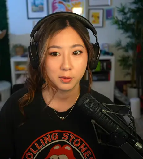 Image 10021468 from Fuslie (Leslie)