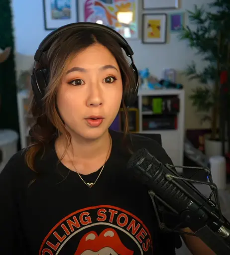 Image 10021472 from Fuslie (Leslie)