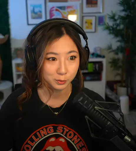 Image 10021471 from Fuslie (Leslie)