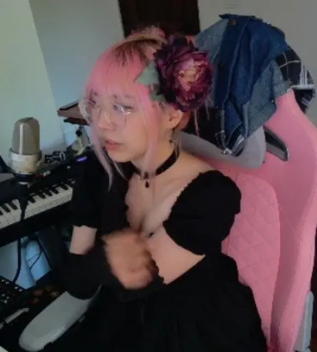 Image 10023021 from LilyPichu