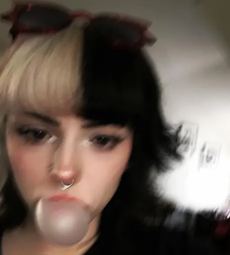 Image 10023053 from Emma Langevin