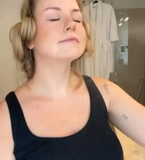 Image 1002998 from KellyMissesvlog