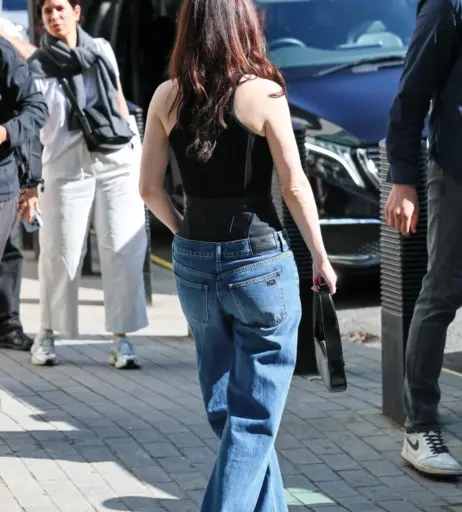 Image 10029900 from Rachel Brosnahan (Marvelous Mrs. Maisel)