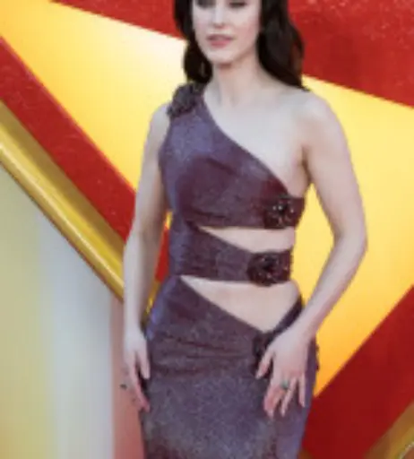 Image 10029818 from Rachel Brosnahan (Marvelous Mrs. Maisel)