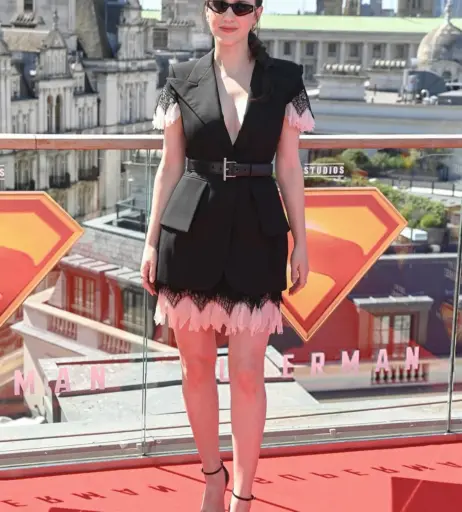 Image 10029806 from Rachel Brosnahan (Marvelous Mrs. Maisel)