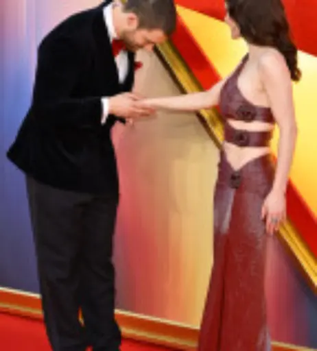 Image 10029852 from Rachel Brosnahan (Marvelous Mrs. Maisel)