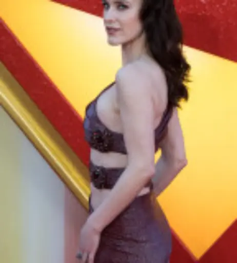Image 10029850 from Rachel Brosnahan (Marvelous Mrs. Maisel)