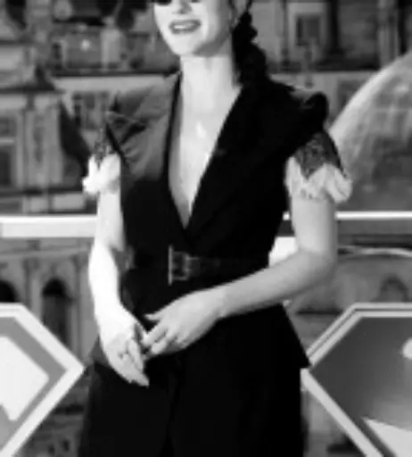 Image 10029870 from Rachel Brosnahan (Marvelous Mrs. Maisel)