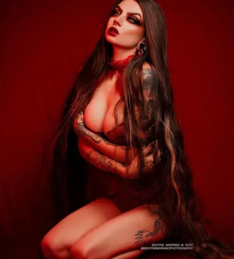 Image 10029404 from Women of Metal