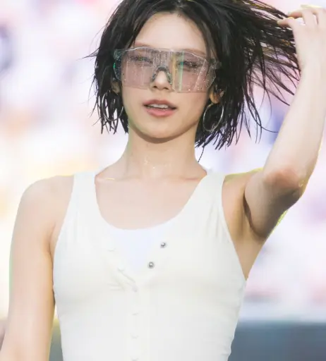 Image 10029469 from Yeji - ITZY (예지, Hwang Ye-ji)