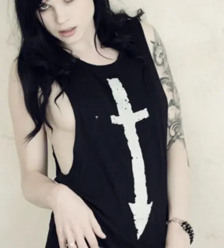 Image 10029450 from Women of Metal
