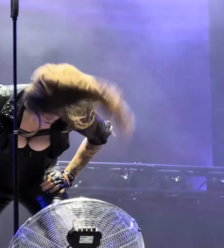 Image 10029746 from Women of Metal