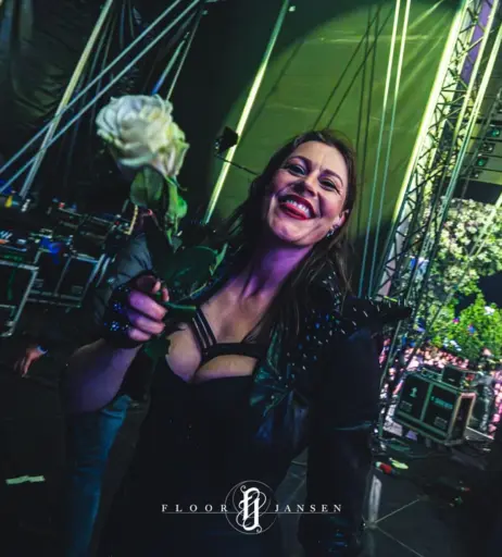 Image 10029652 from Women of Metal