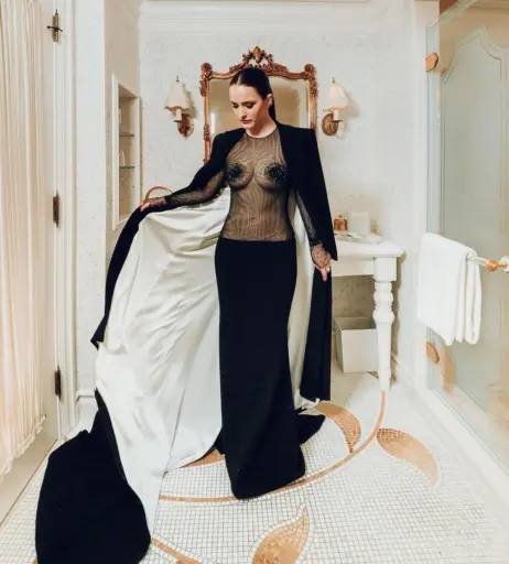 Image 10029073 from Rachel Brosnahan (Marvelous Mrs. Maisel)