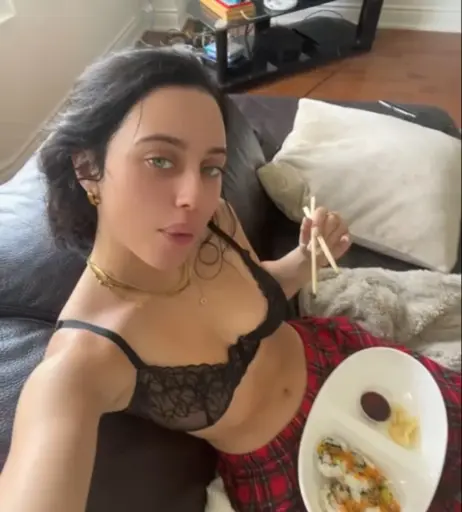 Image 10029380 from Victoria Alex