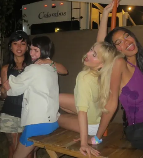 Image 10031044 from beabadoobee radvxz