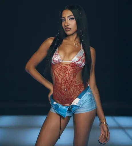 Image 10030993 from LARA RAJ / lararajj (member of KATSEYE)