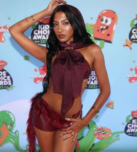 Image 10030989 from LARA RAJ / lararajj (member of KATSEYE)