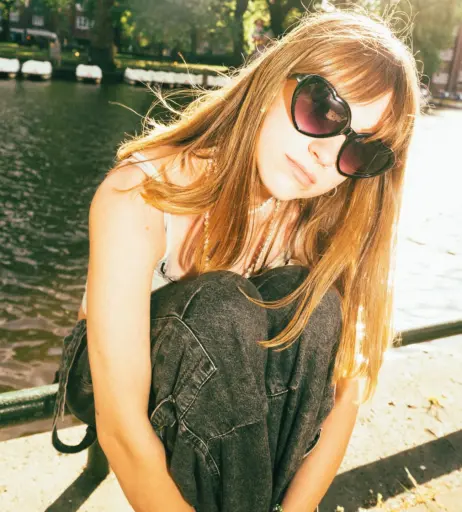 Image 10030930 from Chloe Slater - Indie Musician