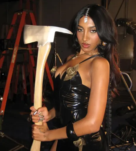 Image 10030974 from LARA RAJ / lararajj (member of KATSEYE)