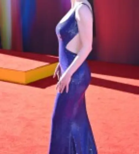 Image 10030072 from Rachel Brosnahan (Marvelous Mrs. Maisel)