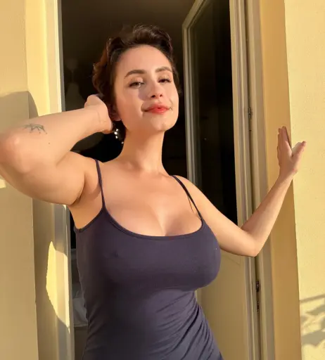 Image 10004194 from only.lika / Onlylika / likanextlevel / likaland_