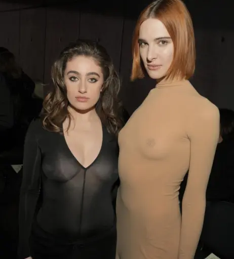 Image 10097570 from Hari Nef