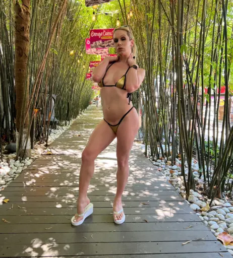 Image 10096971 from Olivia Would | Aeryn Aesc | aerynaesc