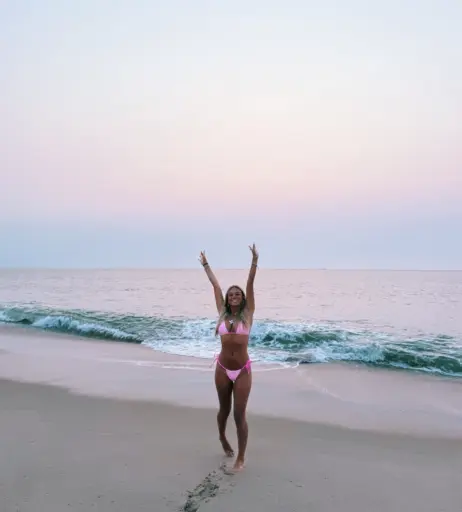 Image 10091856 from Sienna Holland