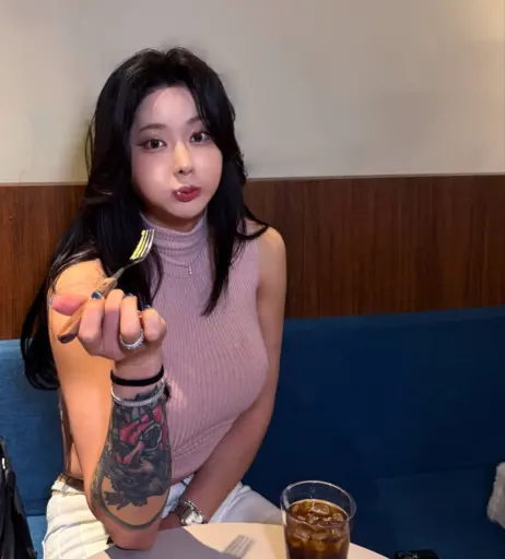 Image 10099960 from Queen Siyeon | TS Queen Siyeon | @queensiyeon (Korean)