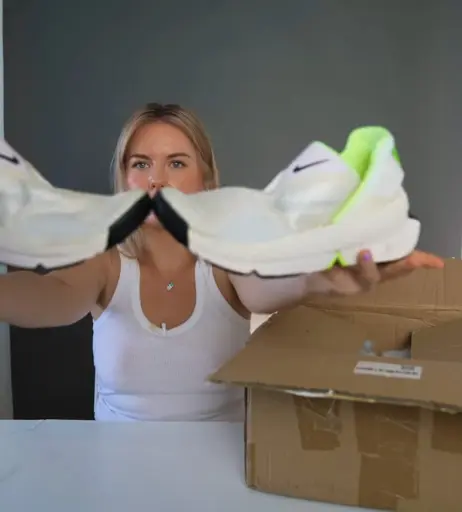 Image 1008673 from KellyMissesvlog