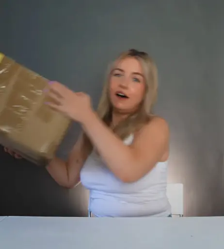 Image 1008627 from KellyMissesvlog