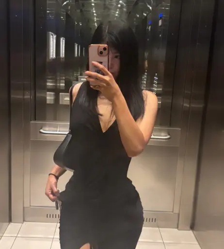 Image 10081296 from Karenxtran/Strawberry.bunni