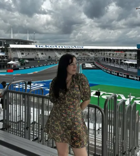 Image 10082180 from Swell Entertainment