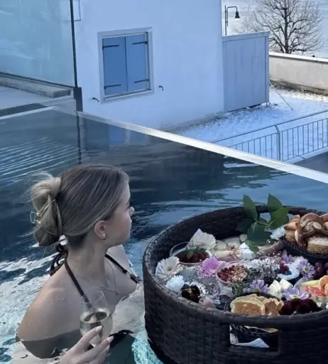 Image 3173296 from maxima_mclk