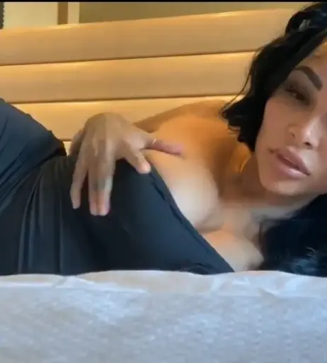 Image 3165046 from Brittanya Razavi