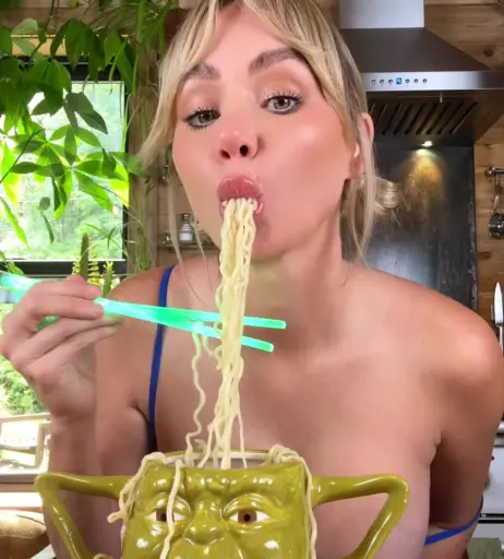 Image 3160853 from Sara Jean Underwood