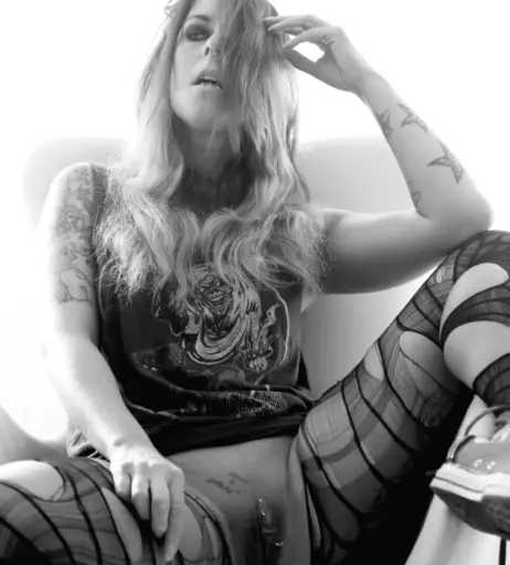 Image 3160302 from Calvato Photography - Patreon