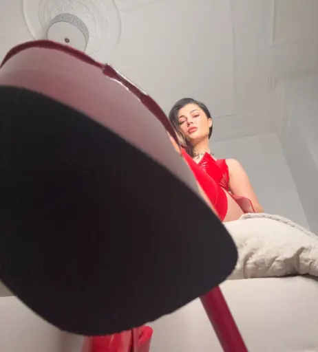 Image 3154894 from katiedomsyou