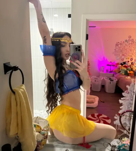 Image 3144714 from beebee