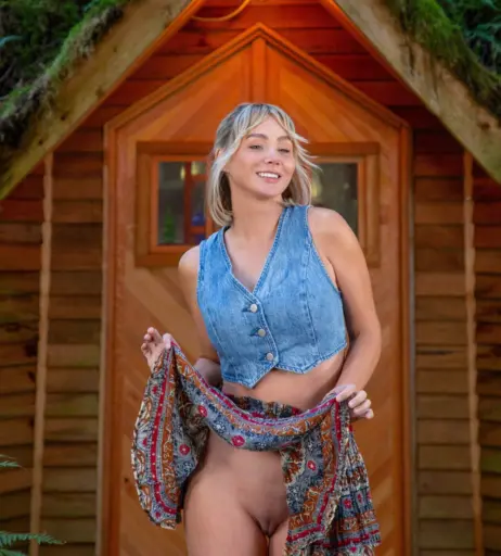 Image 3148270 from Sara Jean Underwood