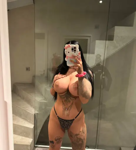 Image 3132336 from Laravoss