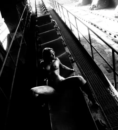 Image 3133530 from Calvato Photography - Patreon